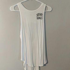 Lightweight workout tank top